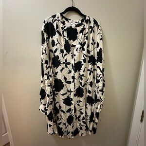 Cream & Black Long-sleeved  Maternity Dress, buttons down front, H&M